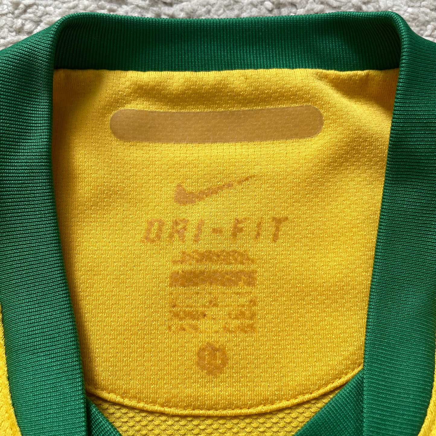 Brazil 2010 World Cup home x Ricardo Kaká #10 (M)