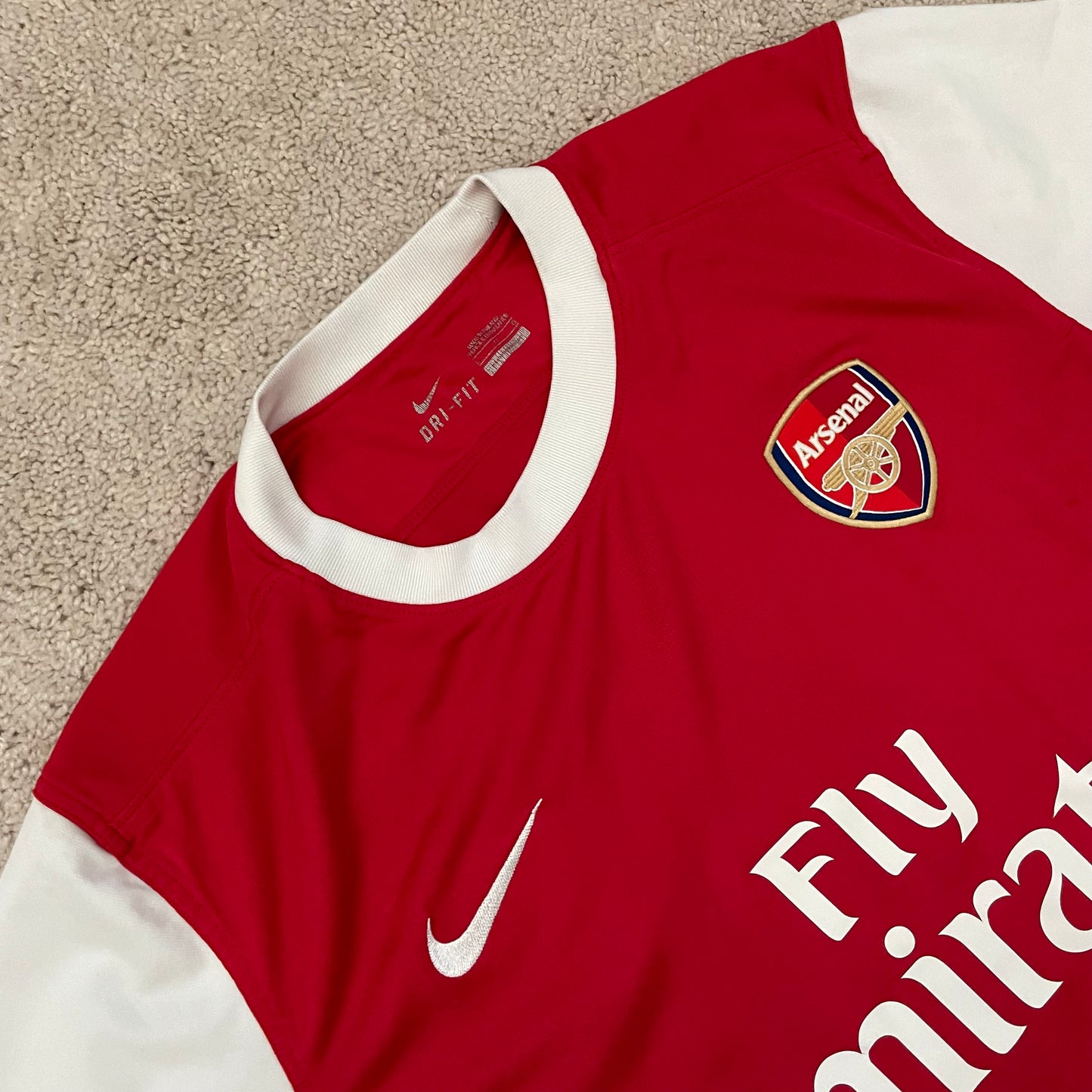 Arsenal 2010/11 home x Carlos Vela #11 (L)