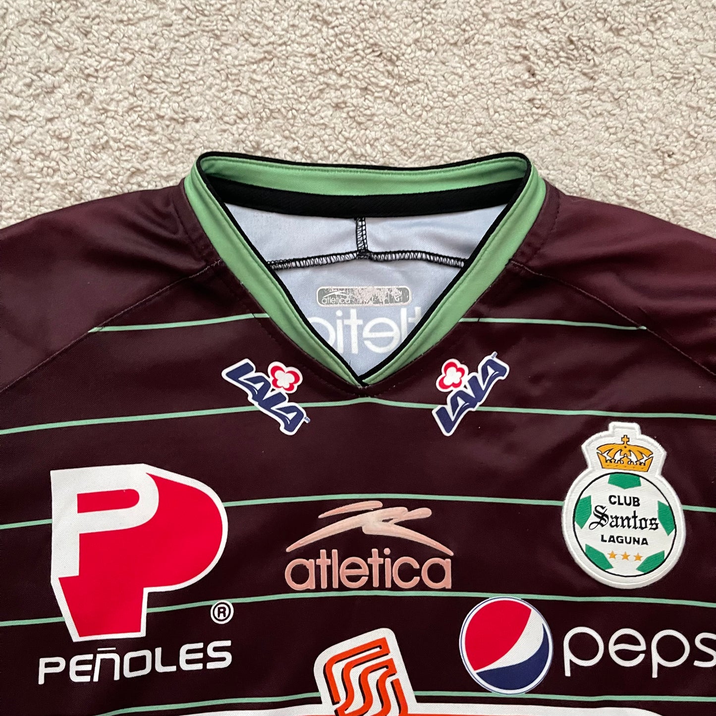Santos Laguna 2010/11 third (L)