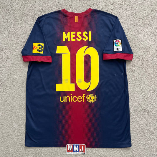 Barcelona 2012/13 home x Messi #10 (L) *has some holes on the back