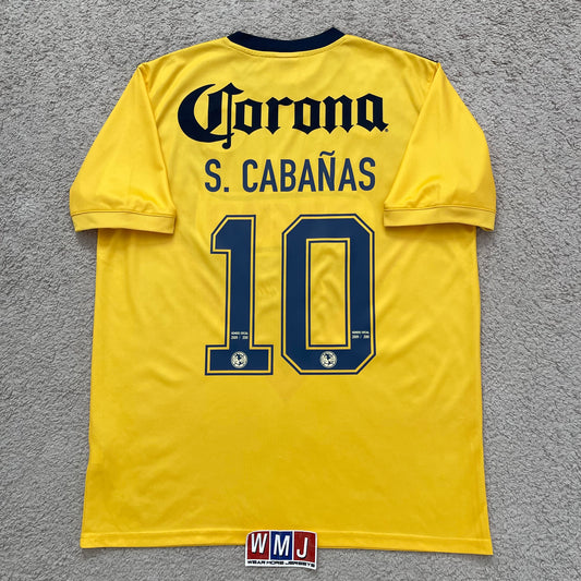 Club America 2009/10 home x Salvador Cabañas #10 (L)