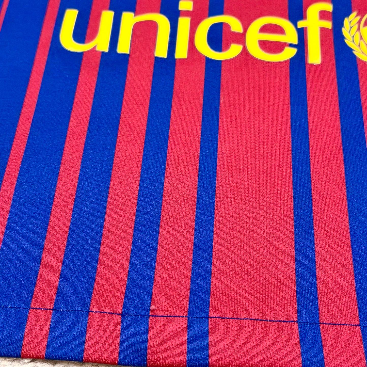 Barcelona 2017/18 home x Andres Iniesta INFINITO SPECIAL EDITION (L)