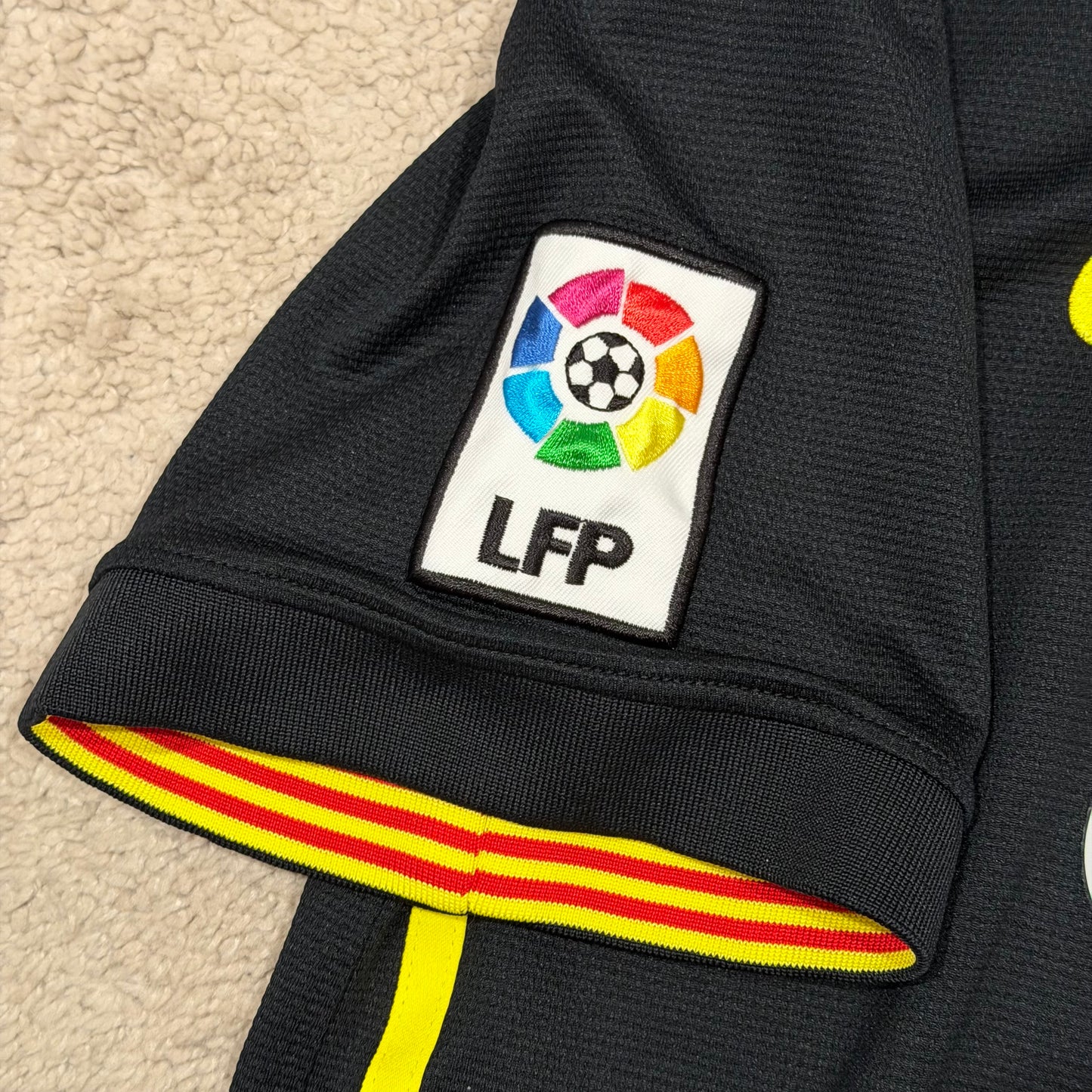 Barcelona 2013/14 third x Messi #10 (M)