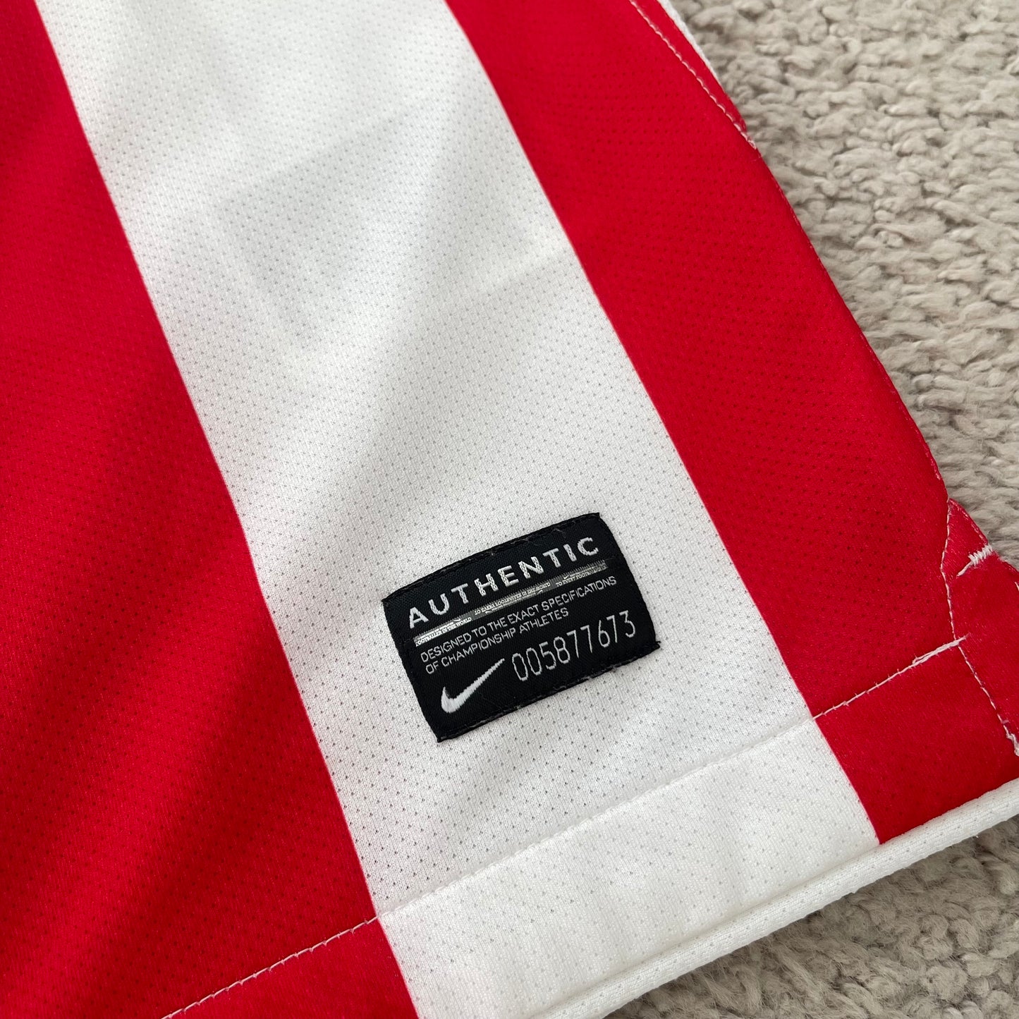 Atletico Madrid 2010/11 home x Sergio 'Kun' Agüero #10 (M)