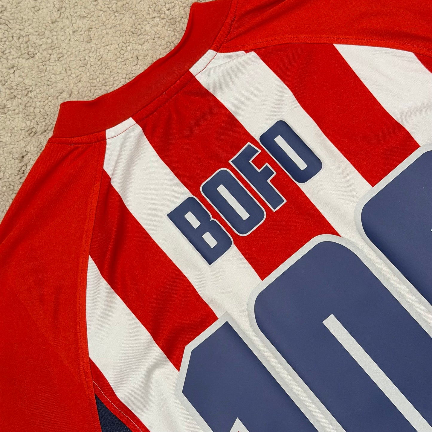 Chivas de Guadalajara 2005/06 home x Bofo Bautista #100 (L)
