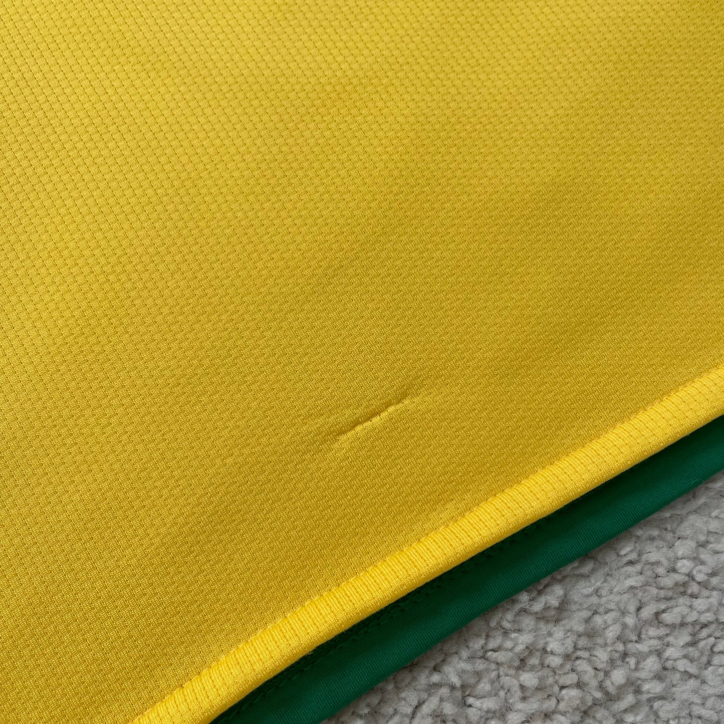 Brazil 2008/2009/2010 home x Ronaldinho #10 (M)