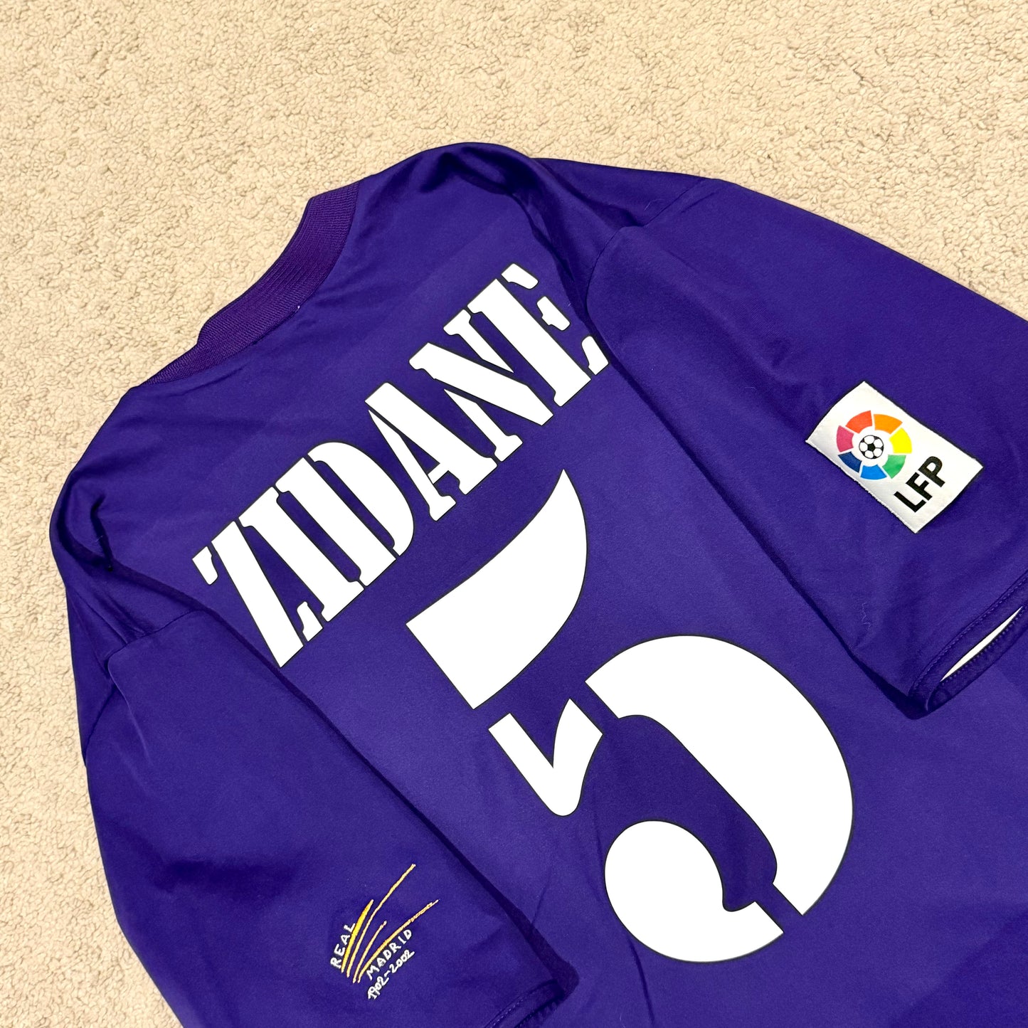 Real Madrid 2002/03 third 100th Anniversary REVERSIBLE x Zinedine Zidane #5 (XL)