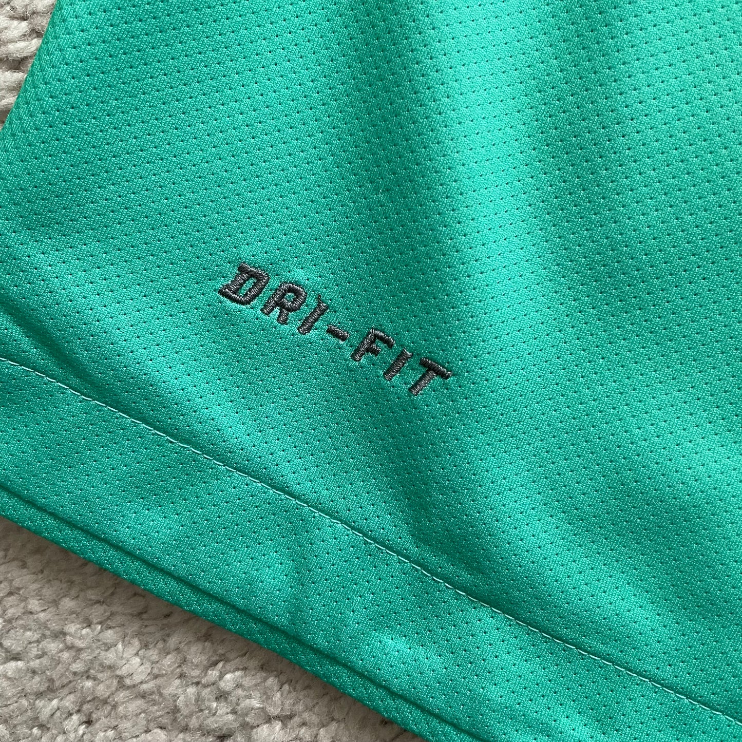 Barcelona 2010/11 away x Messi #10 (L)