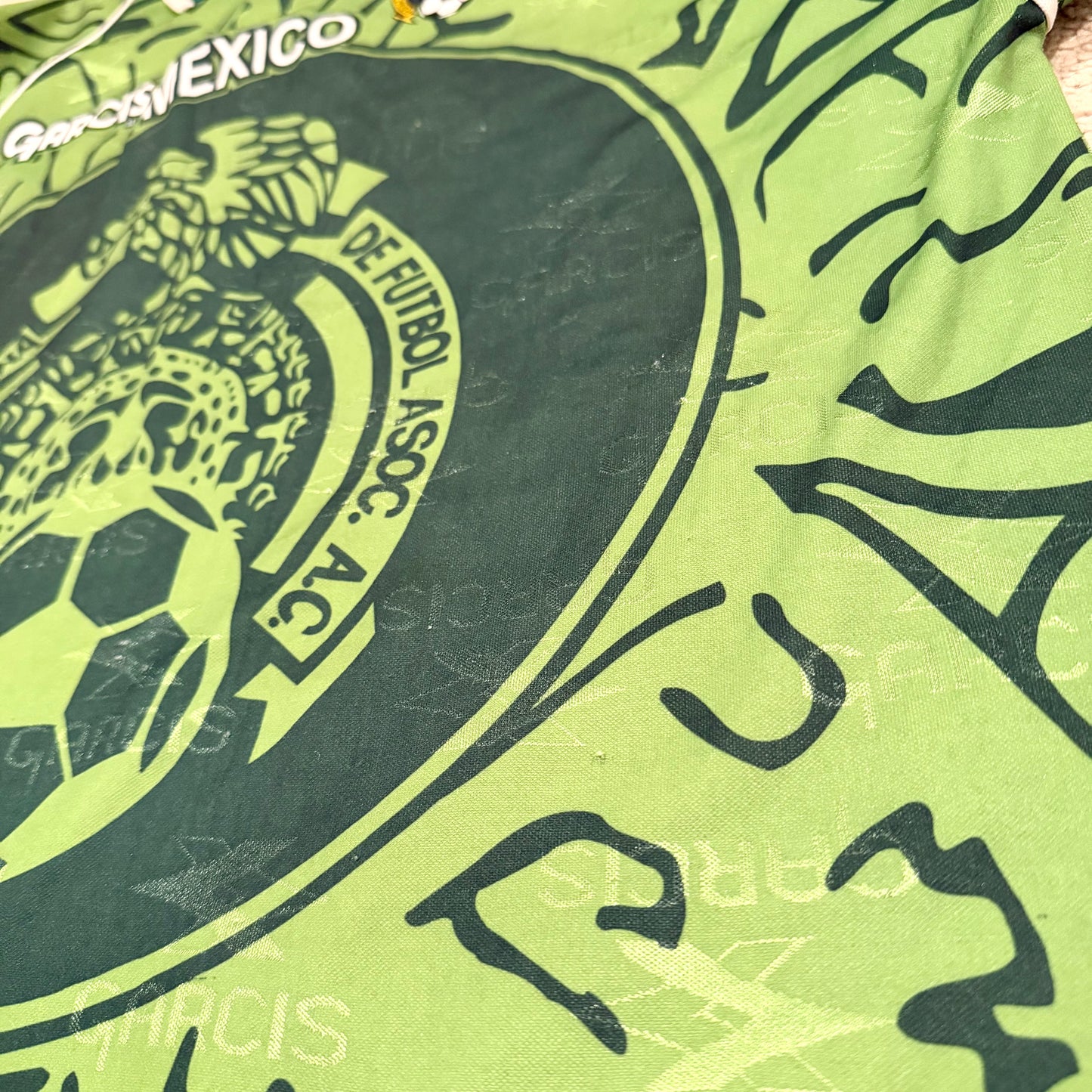 Mexico 1999 home (XL)