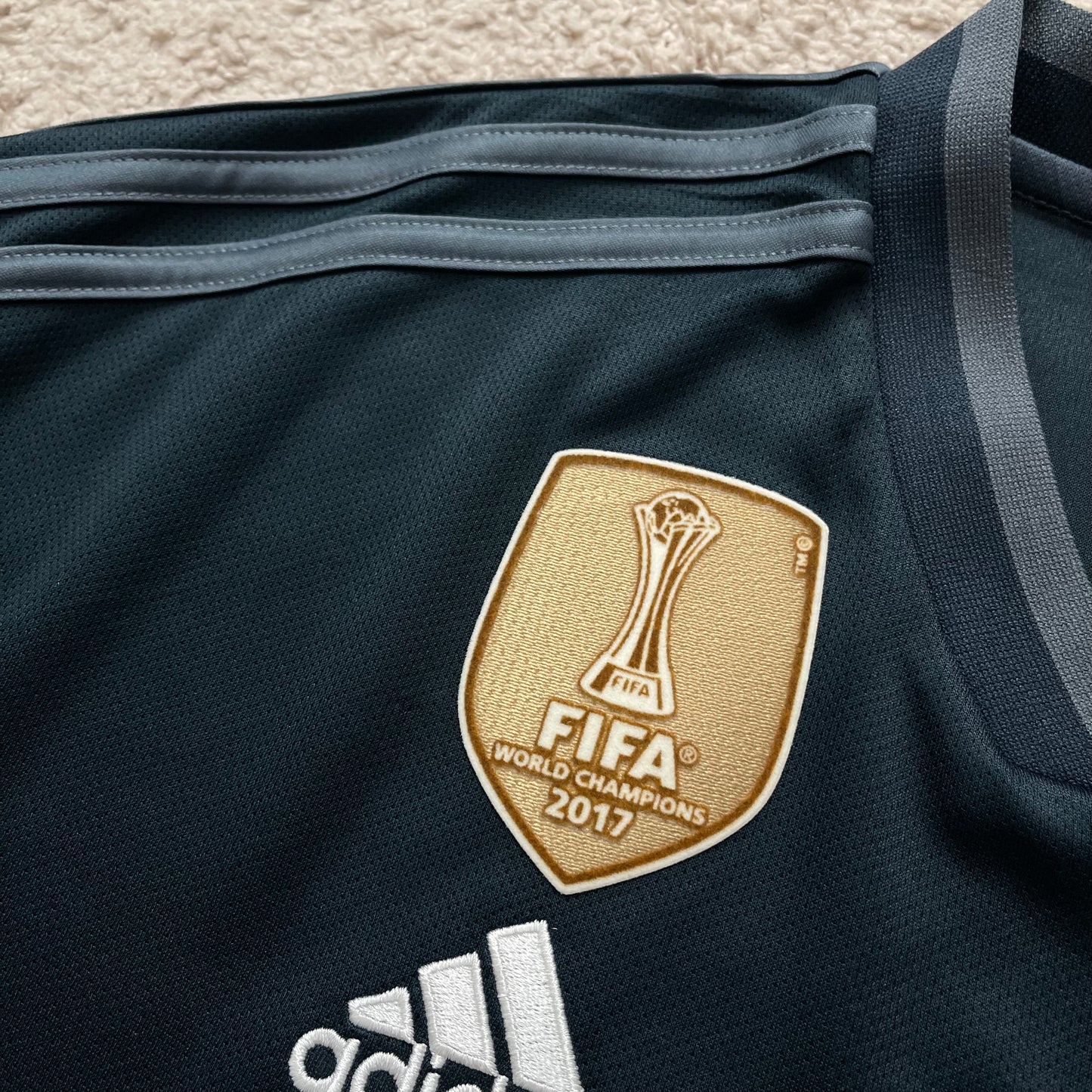 Real Madrid 2018/19 away x Gareth Bale #11 (M)