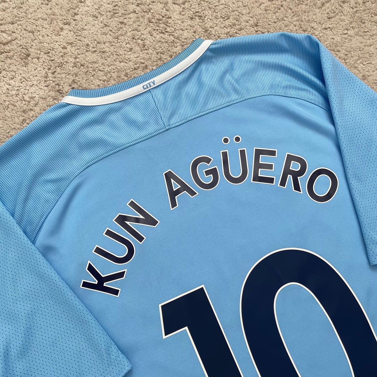 Manchester City 2017/18 home x Sergio Kun Agüero #10 (XL)