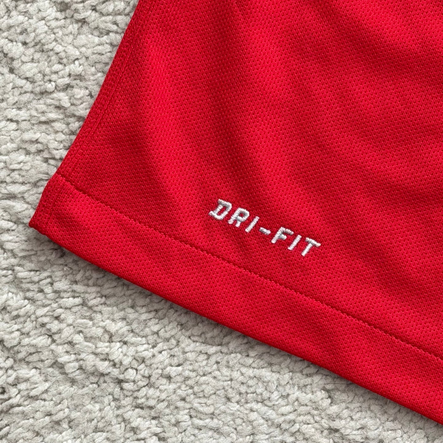 USA 2014 away x Landon Donovan #10 L)