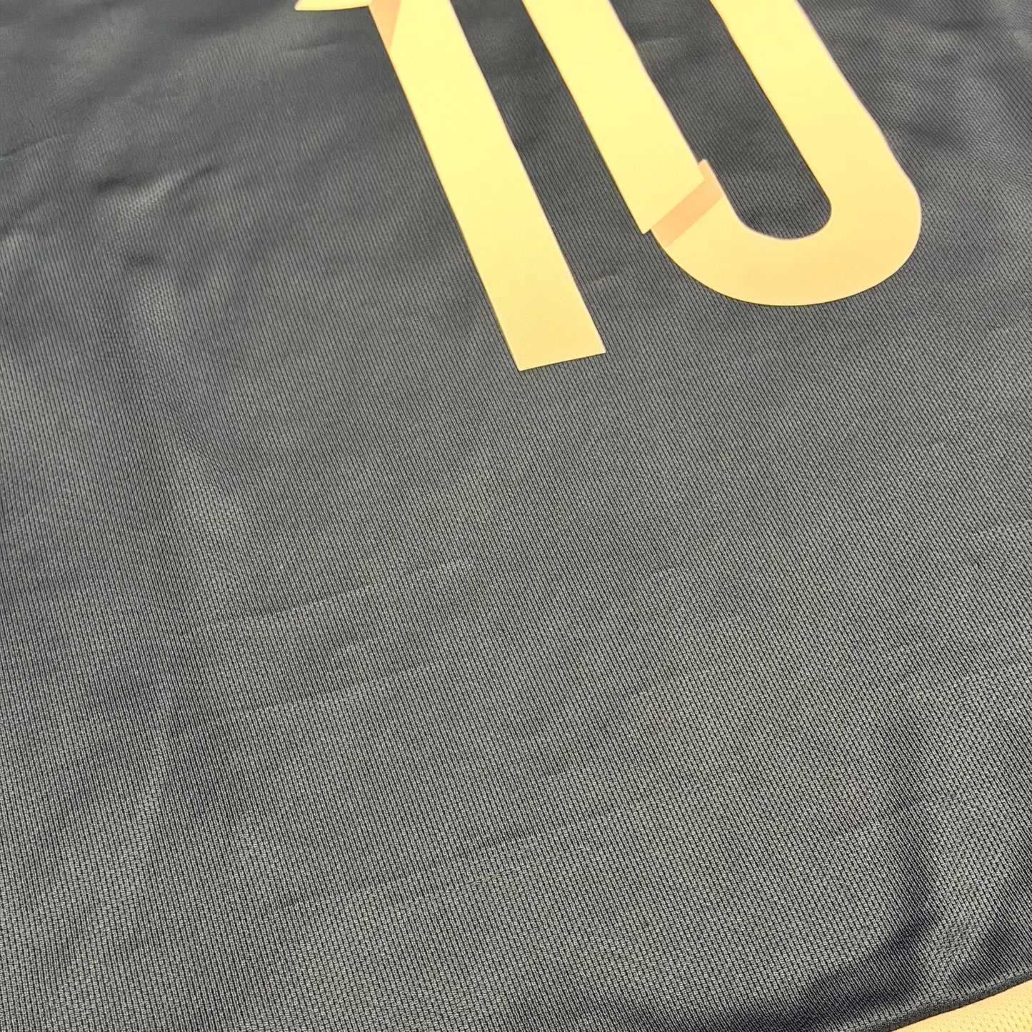 Argentina 2015/16 away x Messi #10 (L)