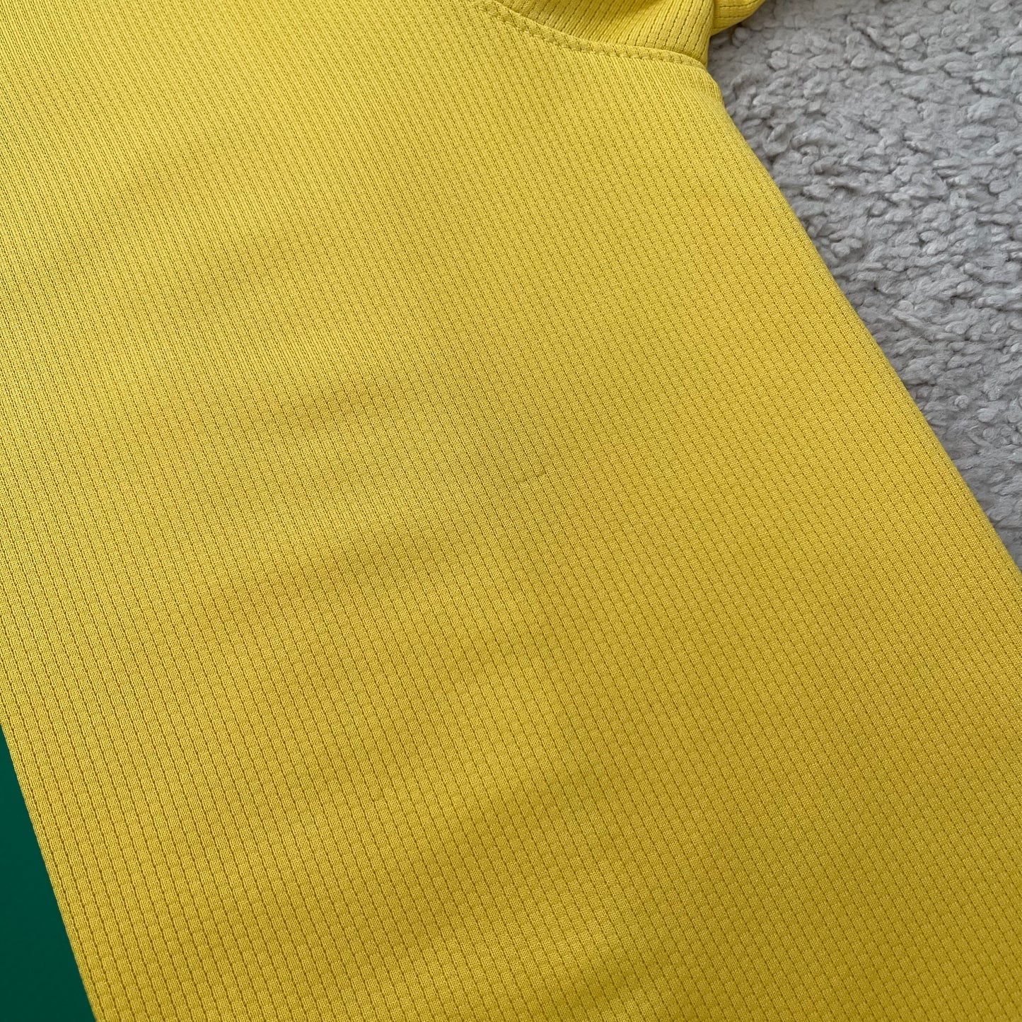 Brazil 2008/2009/2010 home x Ronaldinho #10 (L)