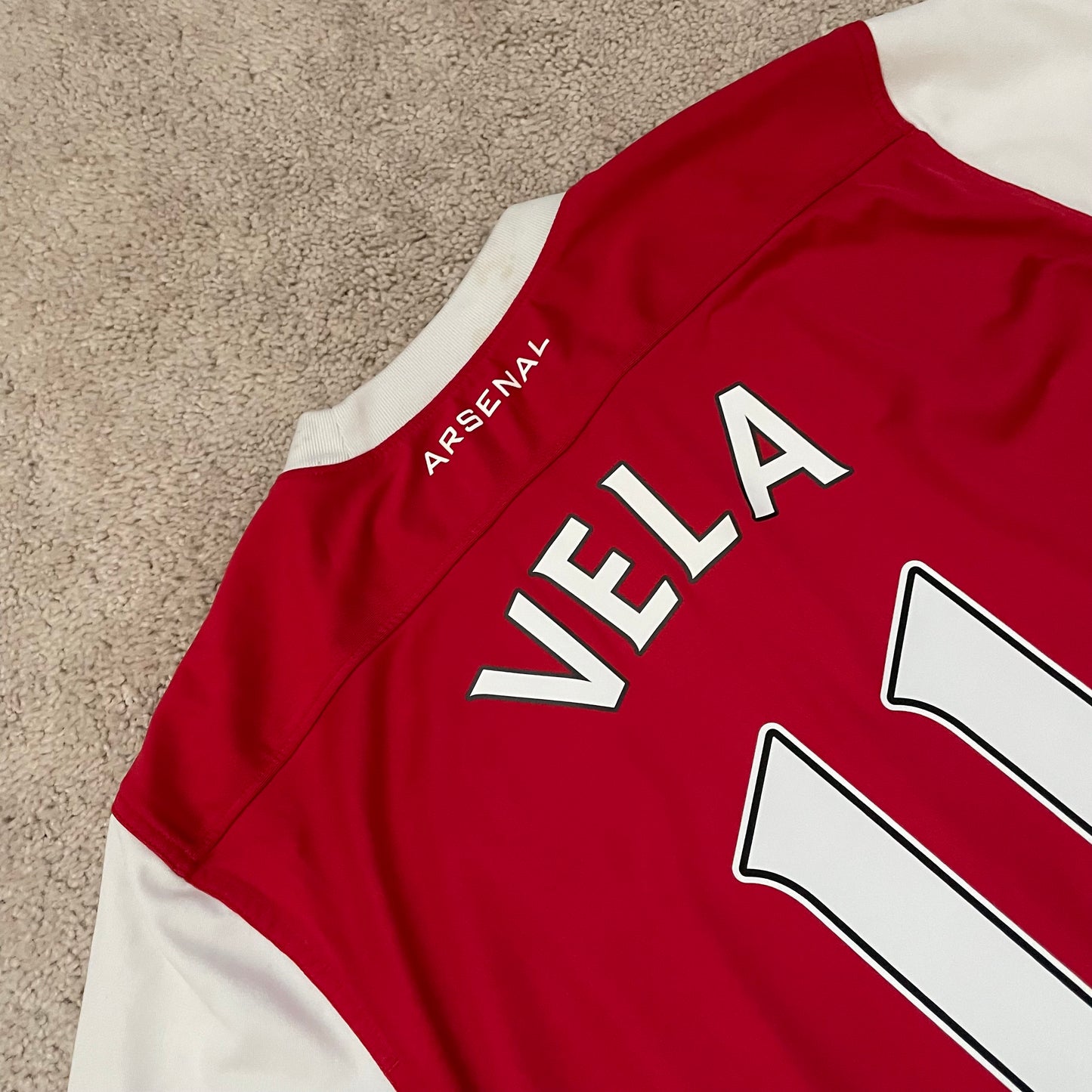 Arsenal 2010/11 home x Carlos Vela #11 (L)