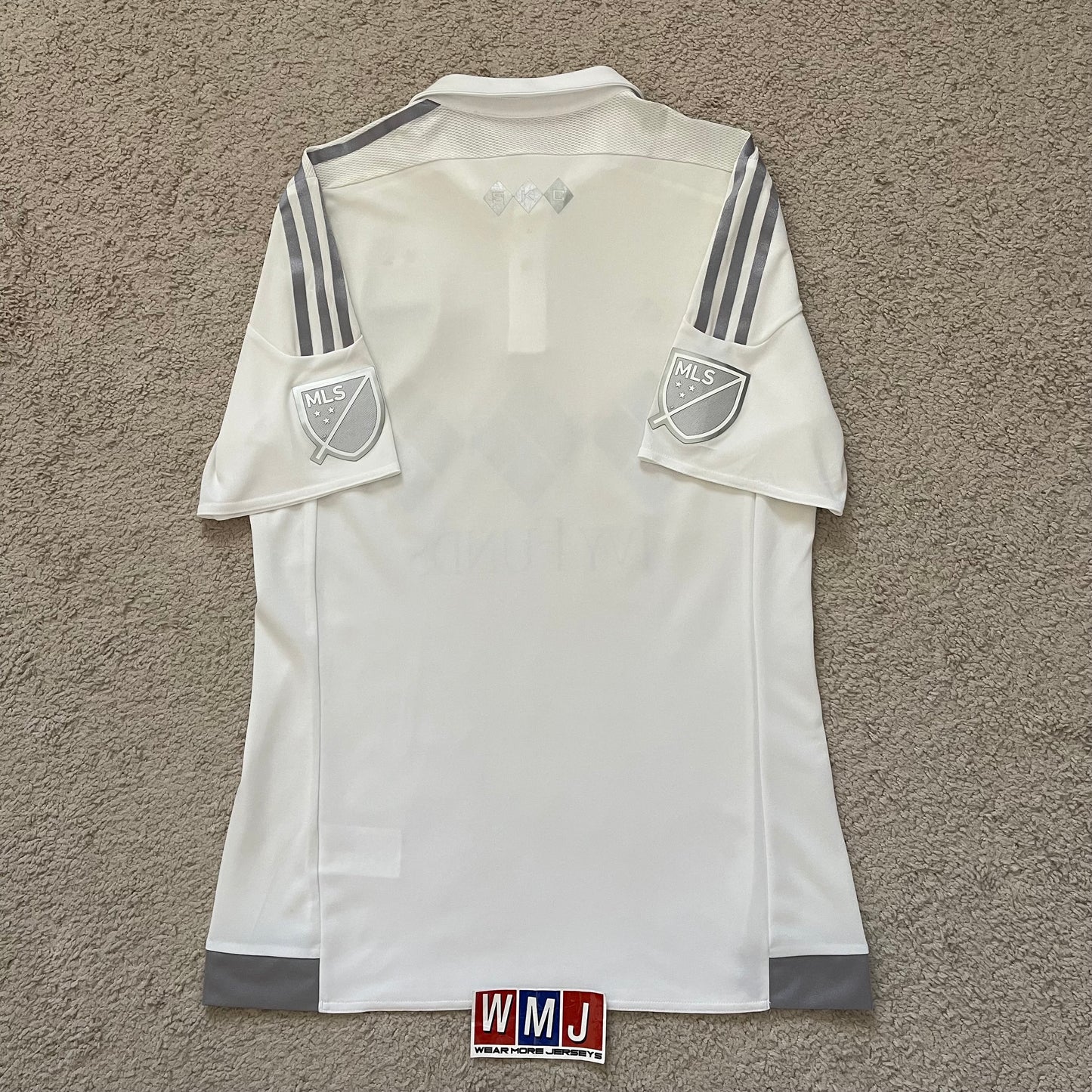 Sporting Kansas 2015/16 third PLAYER VERSION (M)