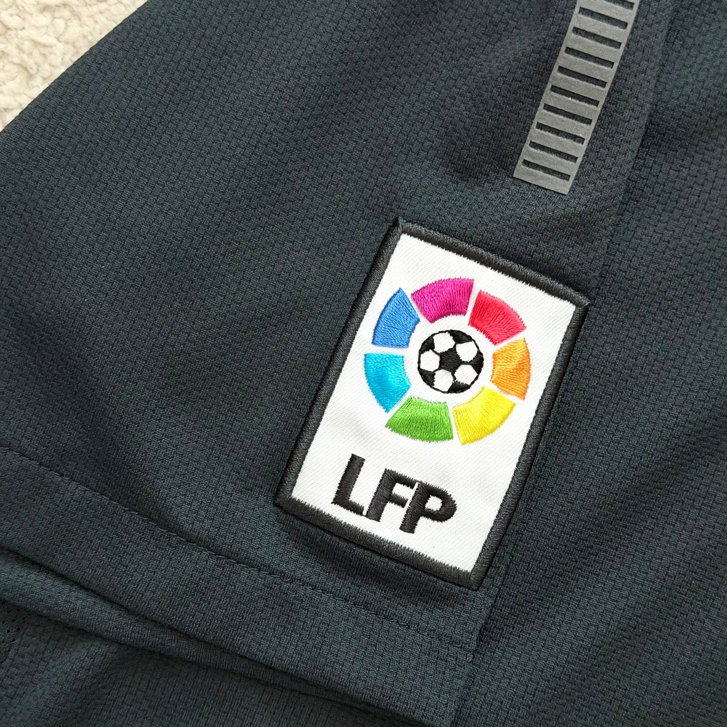 Barcelona 2011/12 away x Messi #10 (L)