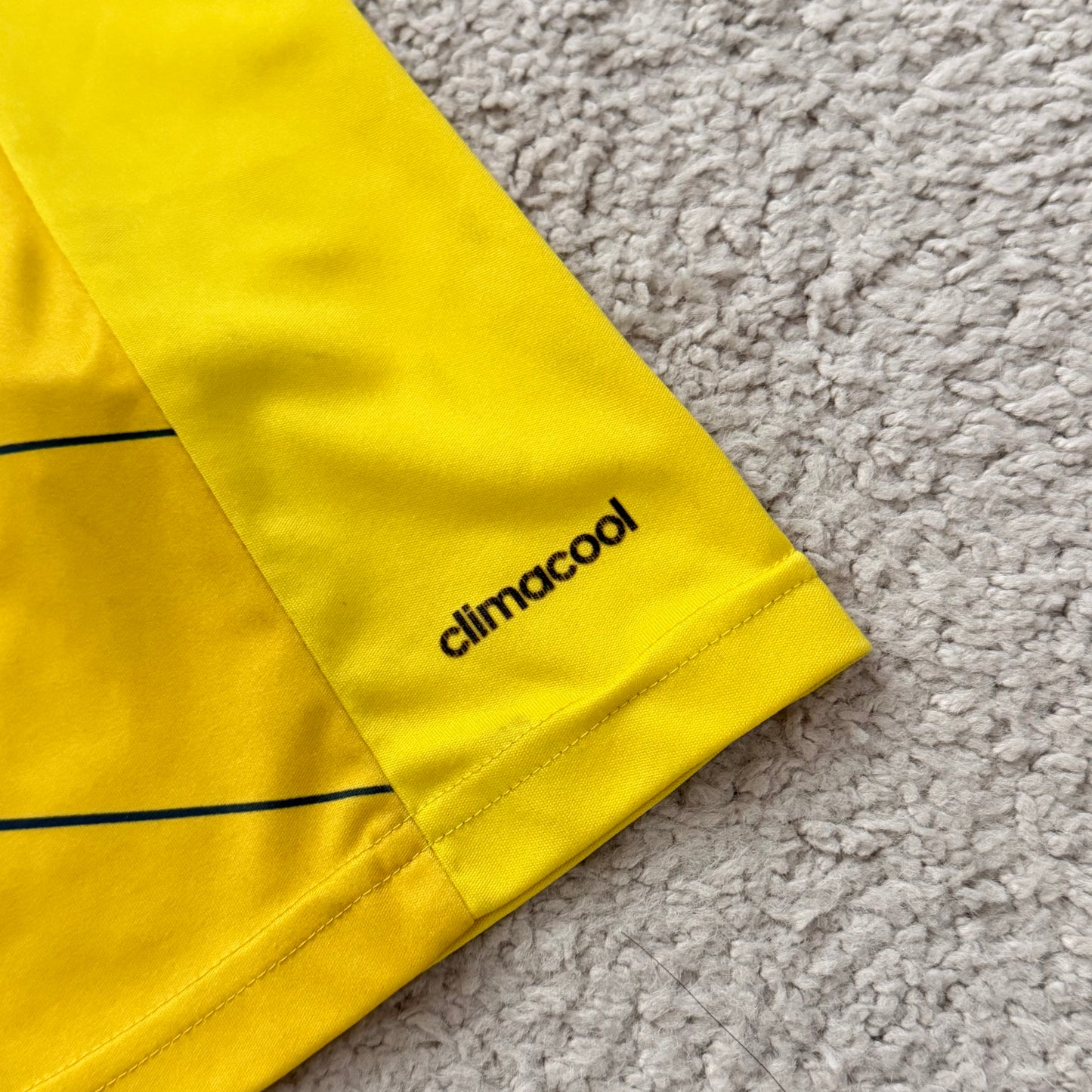 Colombia 2014 World Cup home x James Rodriguez #10 (M)