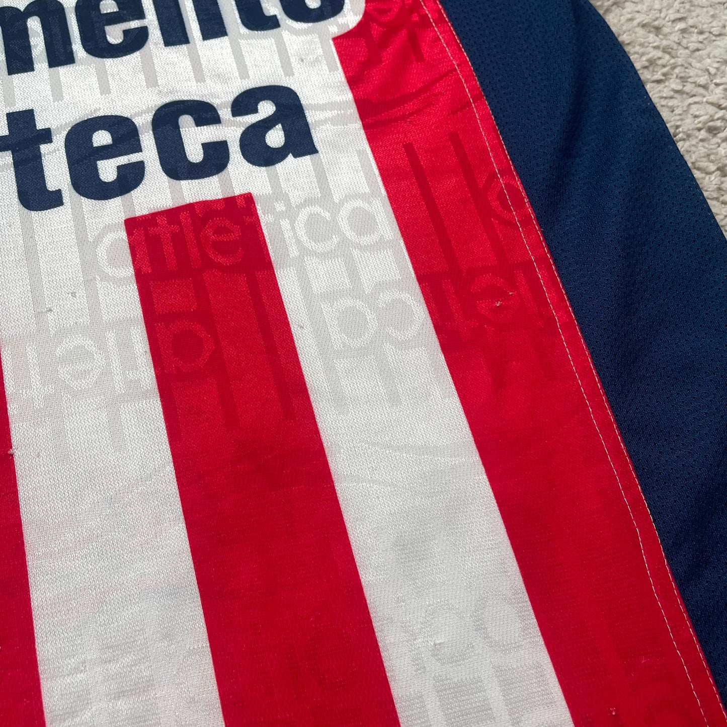 Chivas de Guadalajara 1999/2000 home (M)