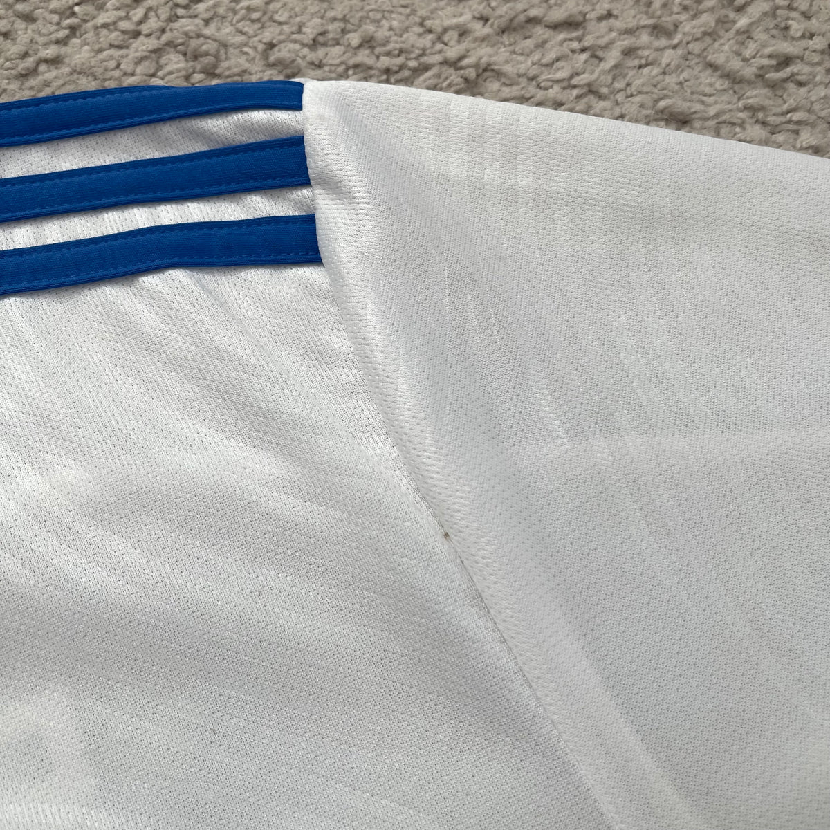 Real Madrid 2021/22 home x Karim Benzema #9 (L)