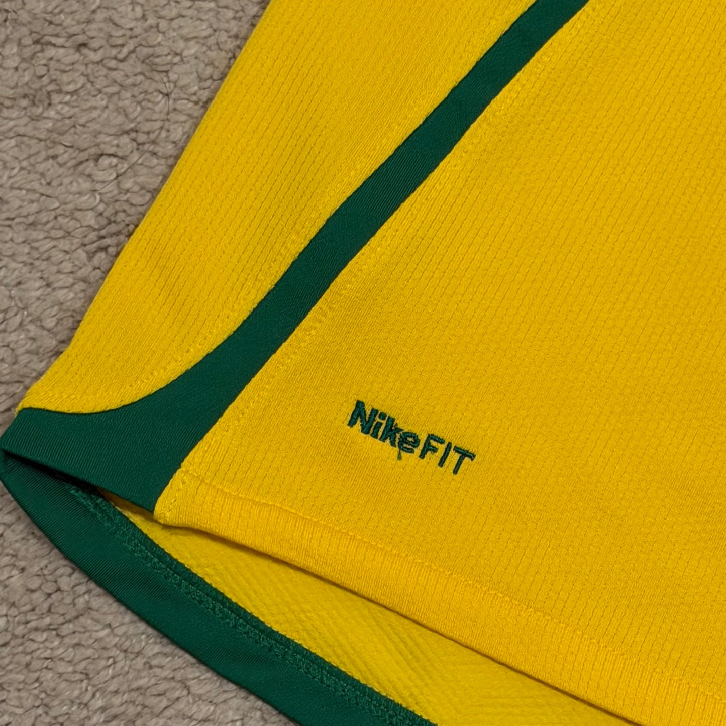 Brazil 2008/2009/2010 home x Ronaldinho #10 (L)