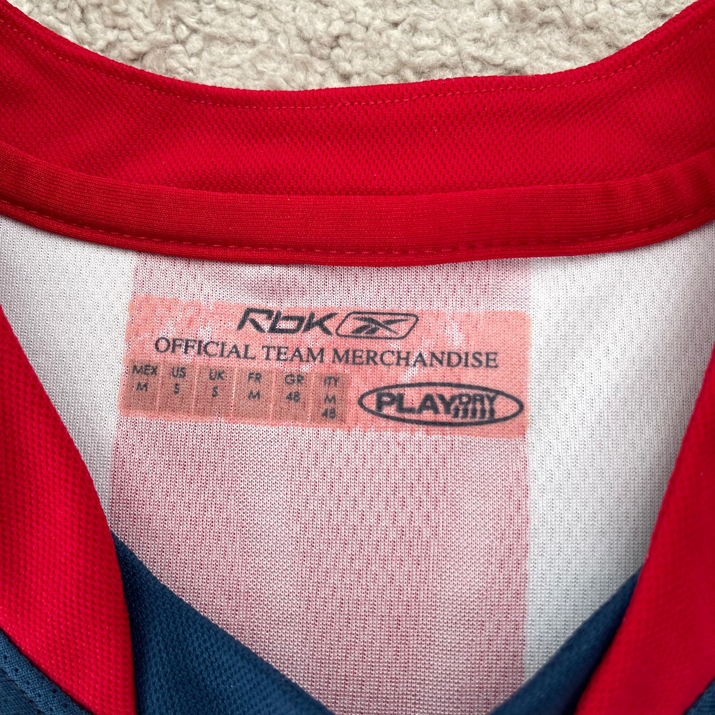 Chivas de Guadalajara 2006/07 home x Chicharito Hernandez #45 (S,runs BIG. Fits like a size M)