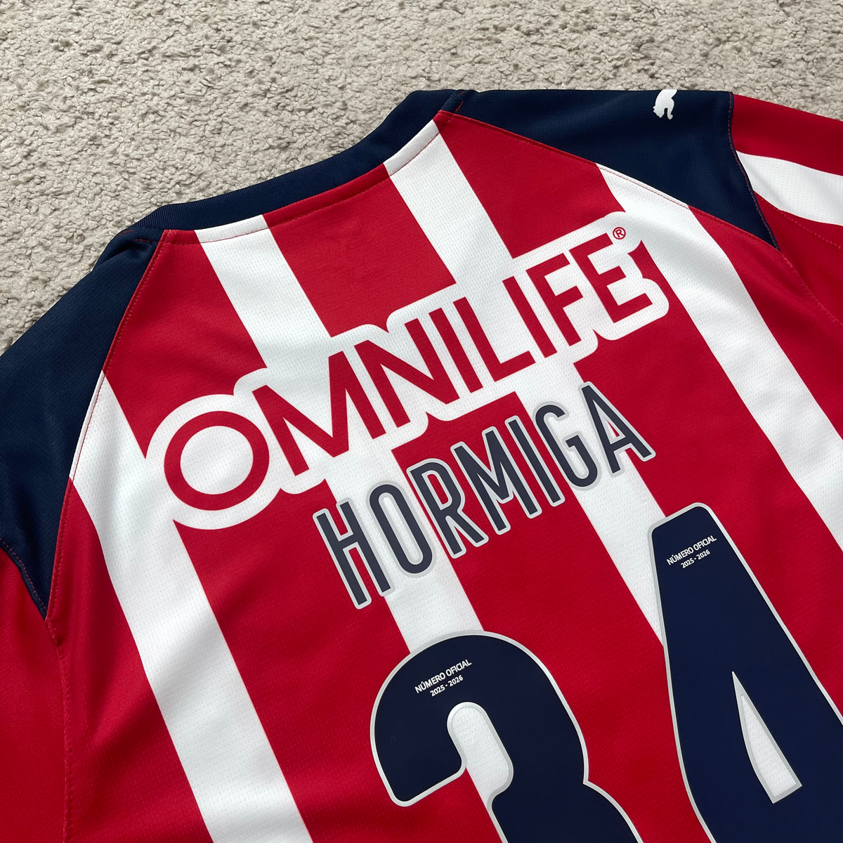 Chivas 2025/26 home x Armando 'Hormiga' González #34 (L) *BRAND NEW WITHOUT TAGS